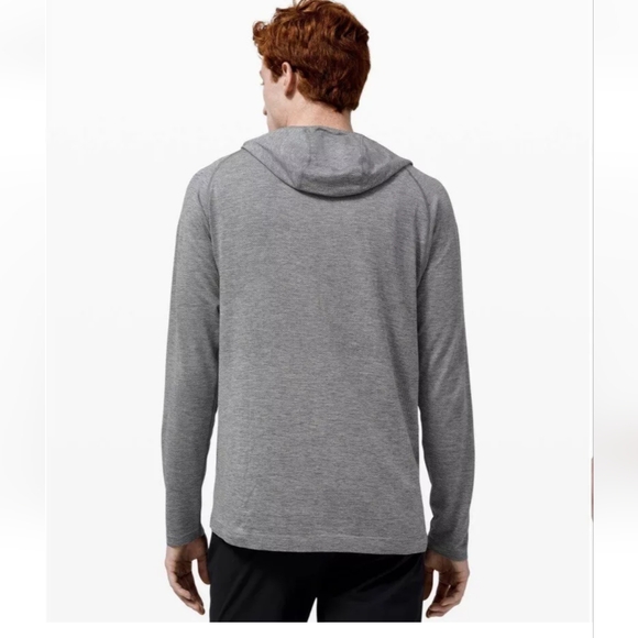 lululemon athletica Other - Lululemon Men's metal vent tech lightweight hoodie Shirt Size Large.